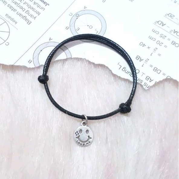 GELANG TALI SMILE/GELANG EMOTICON/GELANG TALI HITAM/GELANG VIRAL/GELANG MURAH/GELANG AESTHETIC