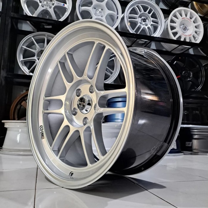 VELG MOBIL BMW R18 ENKEI RPF1 PCD 5X120 VELG RACING RING 18 UNTUK BMW