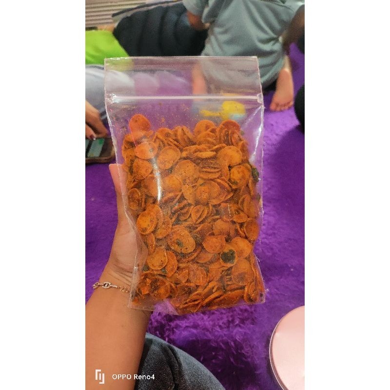 

Kripik sosis pedas 500g