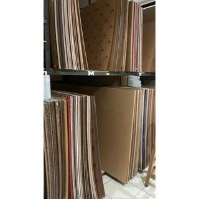 akrilik lembaran 3mm bening polos