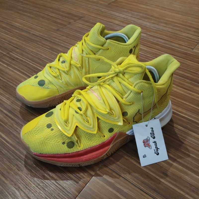 Sepatu Nike Kyrie 5 Original Size 40.5/25.5cm