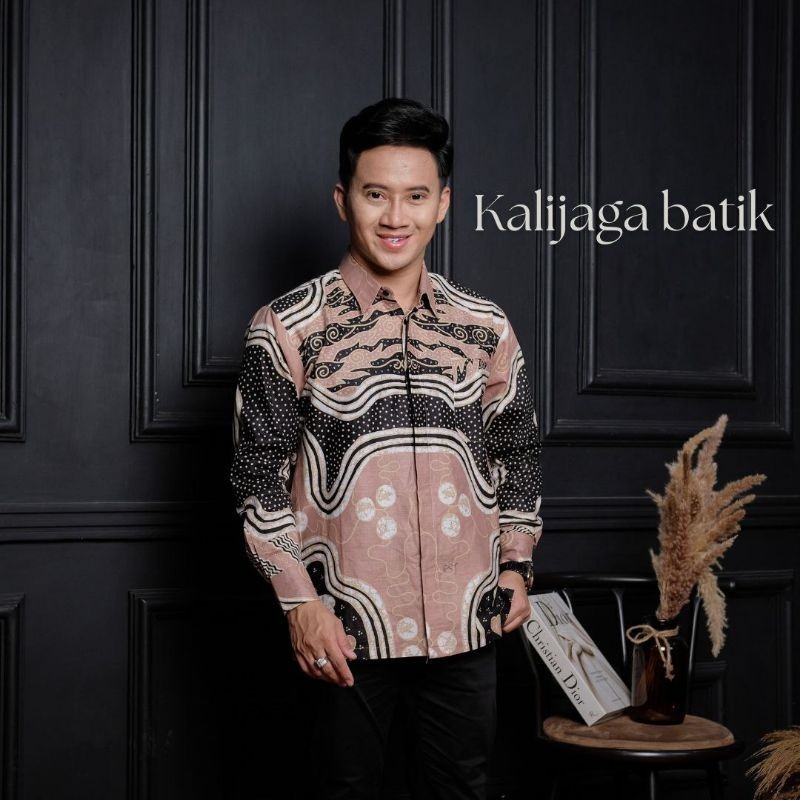 baju batik kemeja batik pria lengan panjang motif mahkota rose gold