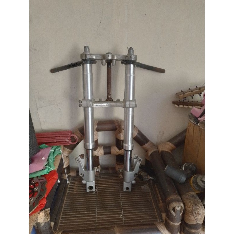 usd upside down gsxr 750 ( SRAD ) limbah moge