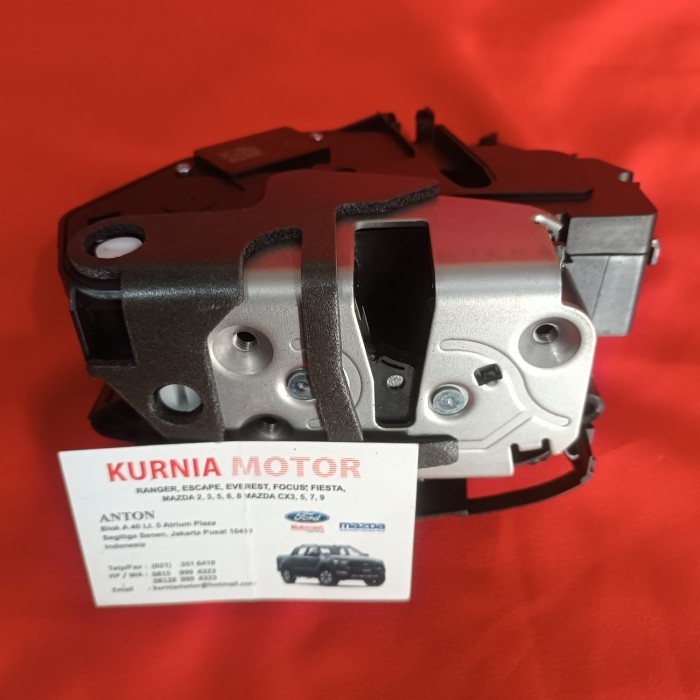 dor door lock doorlock pintu belakang kiri ford fiesta ecosport focus Ori