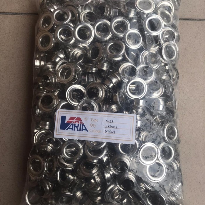 

Mata Ayam / Mata Eyelet 13Mm/Ma-28+Ring Nikel/5Gross