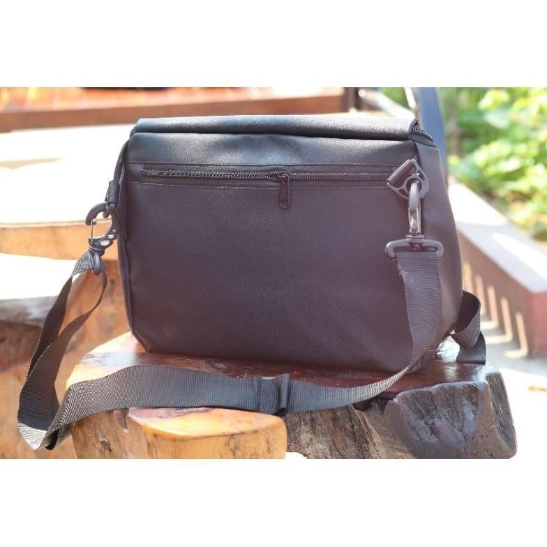 MATERNAL DISASTER #TAS SELEMPANG PRIA WANITA,TAS SELEMPANG MATERNAL, SLING BAG. COD