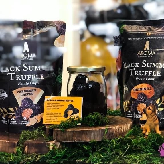 

BIG SALE AROMA BLACK SUMMER TRUFFLE POTATO CHIPS PARMESAN CHEESE 115 GRAM !!!!!