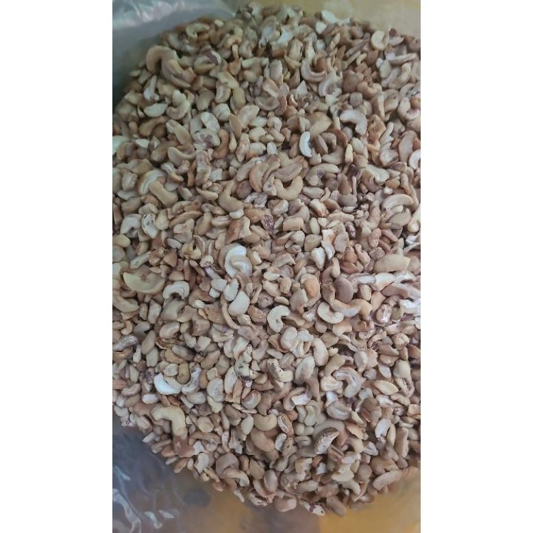 

Kacang Mede Pecahan Patahan1Kg