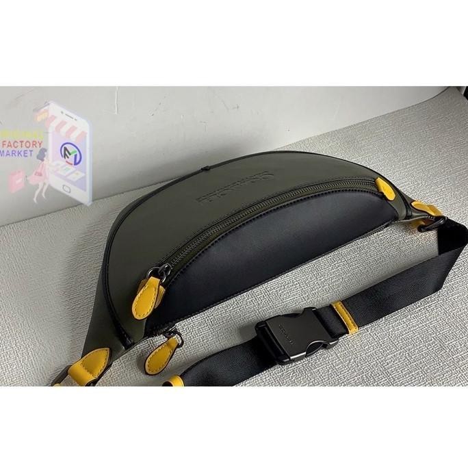 Tas C5343 Waistbag League Belt Bag In Colorblock Green