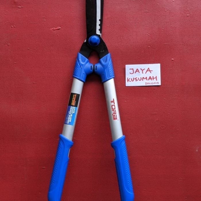 Ready Gunting Pemotong Rumput Pagar TORA TR190004 Hedge Shears Alum Taiwan