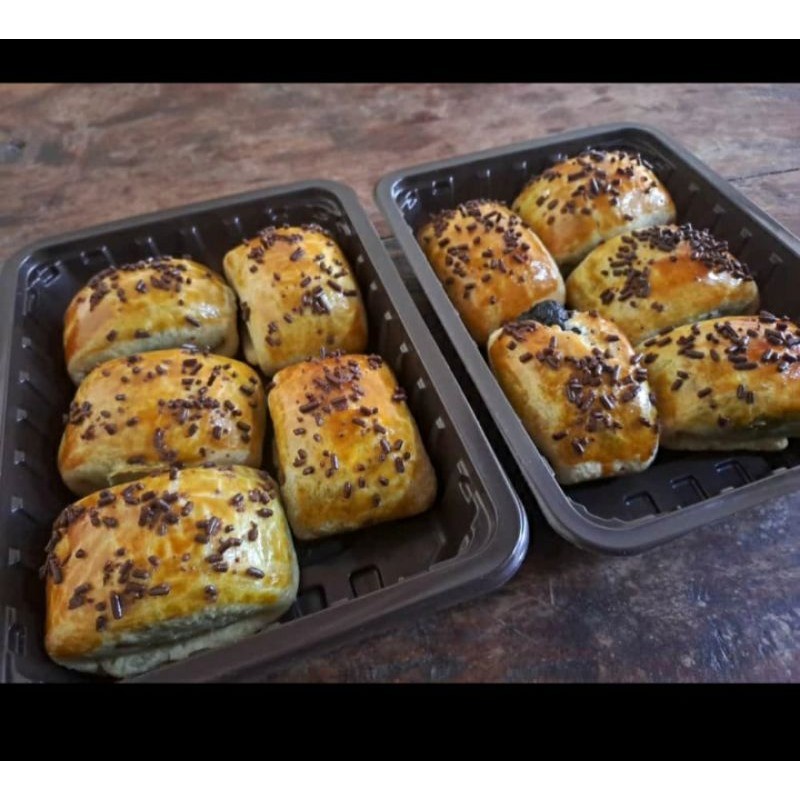 

bolen pisang cokelat