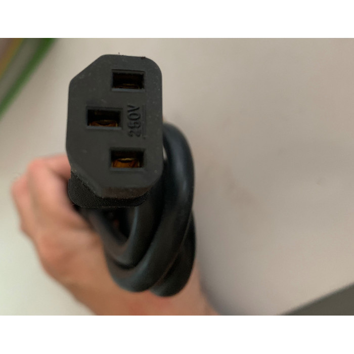 

Kabel Antminer Kabel Power Tebal TIdak Panas Daya 3000w Murni