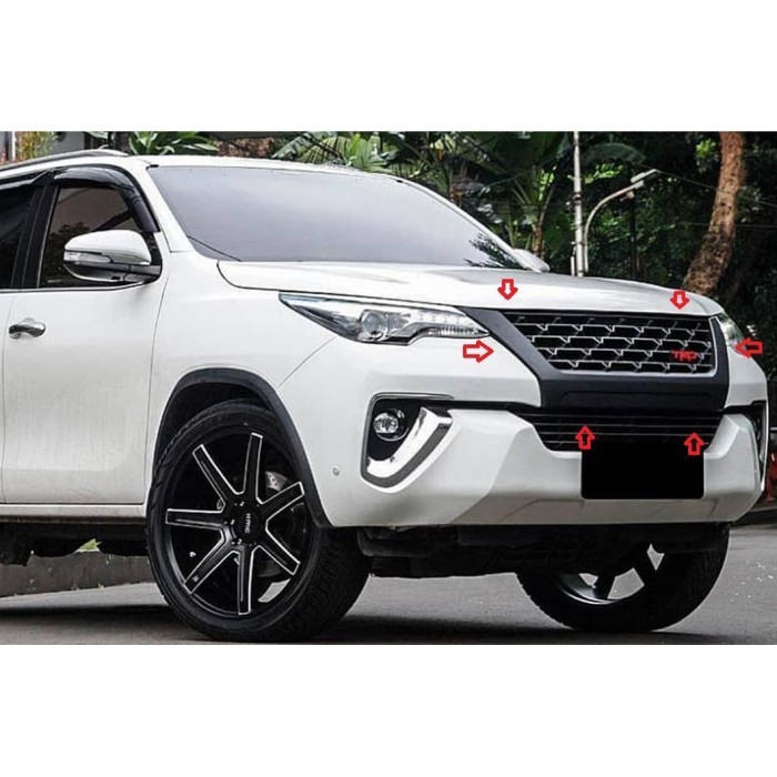 Grill Depan Fortuner Trd Black 2018