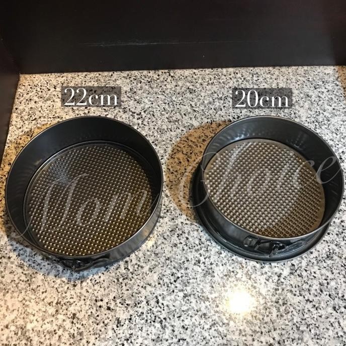 

Loyang Adonan Kue Bongkar Pasang Spring Form Pan 20-22cm Anti Lengket TP