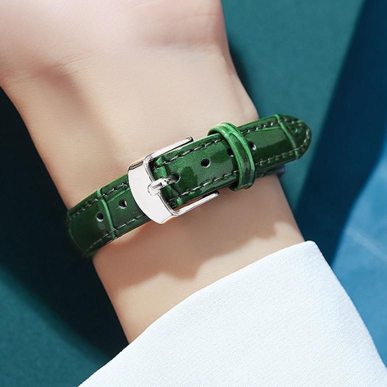 CR - Jam Tangan Hijau Kecil Wanita Retro Jam Kuarsa Tali Kulit Penuh Kotak Berlian Menonton Paduan T