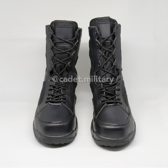 Aul Sepatu Boots (Hitam) - Pdl Oakley