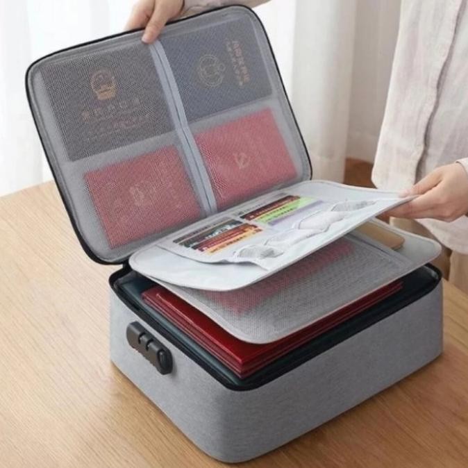 

Tas Dokumen Travel Bag Document Storage Box Dengan 3 Digit Password JM23
