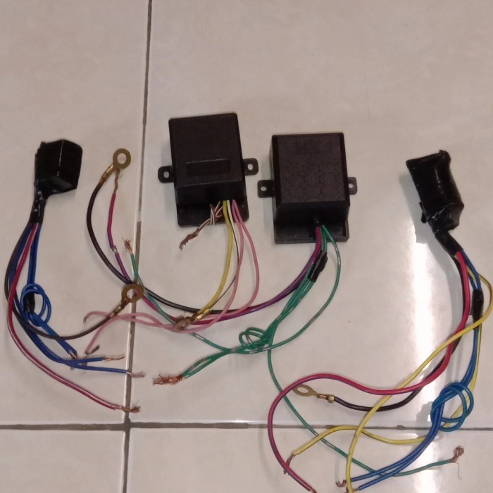 Relay Power Window Universal Mobil