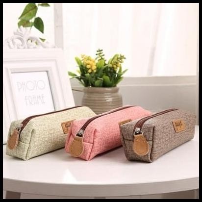 

HOT DEAL KOTAK PENSIL TEMPAT ALAT TULIS PULPEN DAN PENSIL SIMPLE PREMIUM IMPORT !!!!