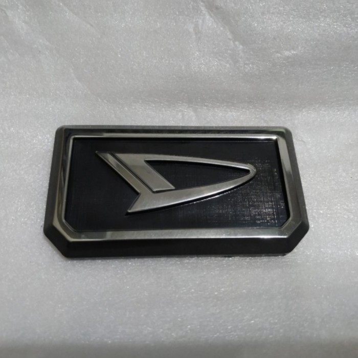 Emblem Logo Daihatsu Taft Original