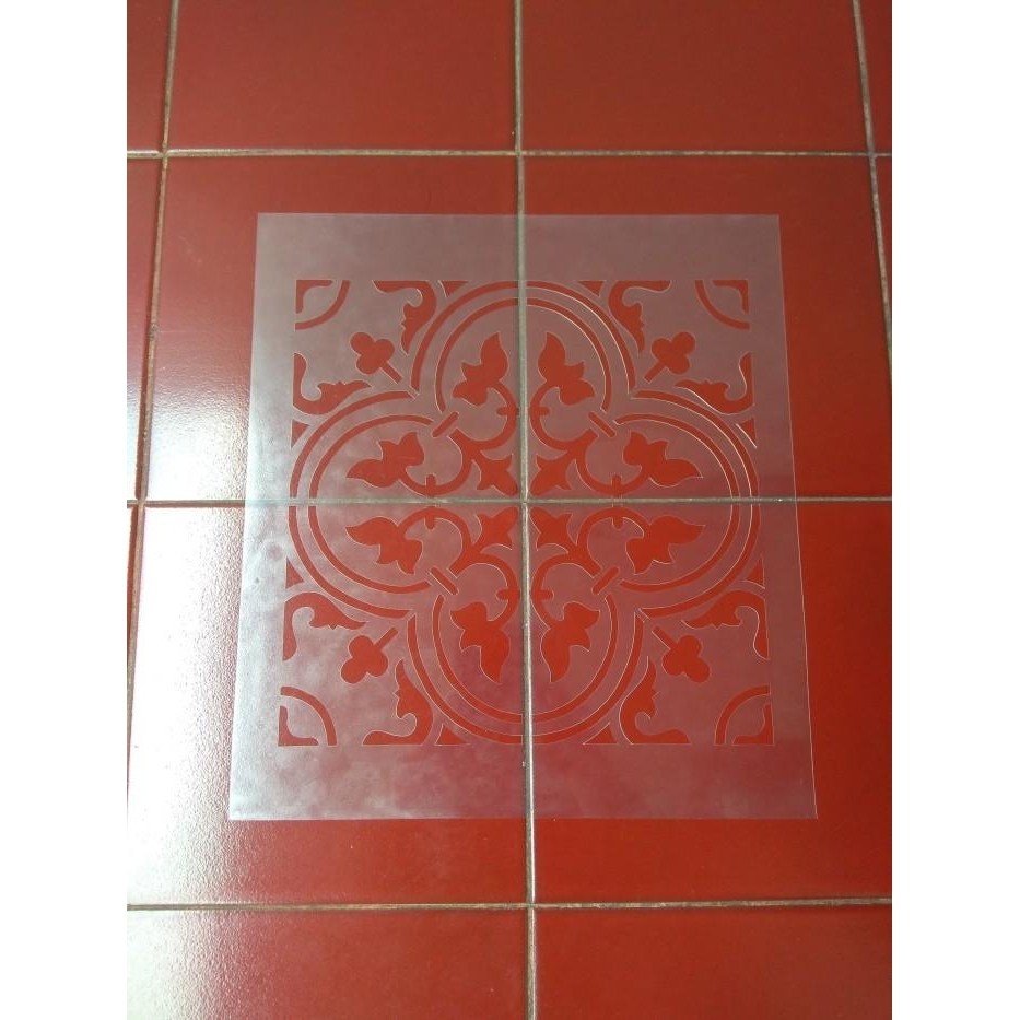 

Stencil Lantai