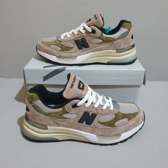 Sepatu Nb New Balance 992 Brown