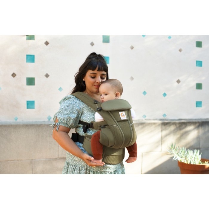 Ergobaby Omni Breeze Carrier