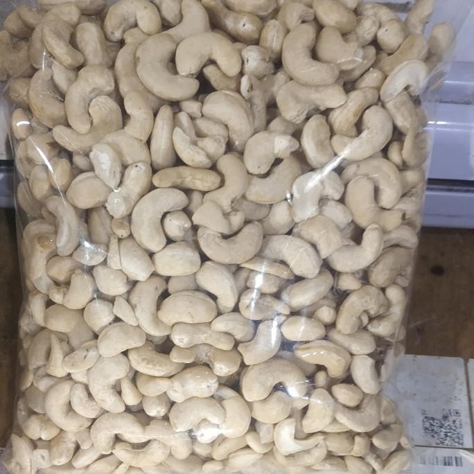 

Kacang Mede Mentah 500G