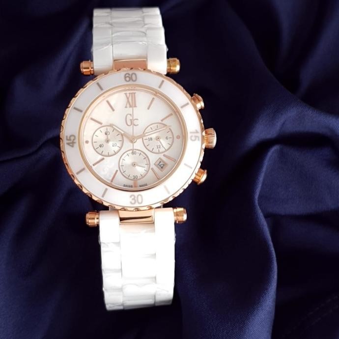 Jam Tangan Wanita Merk Guess Collection Full Ceramic Type GC 147504