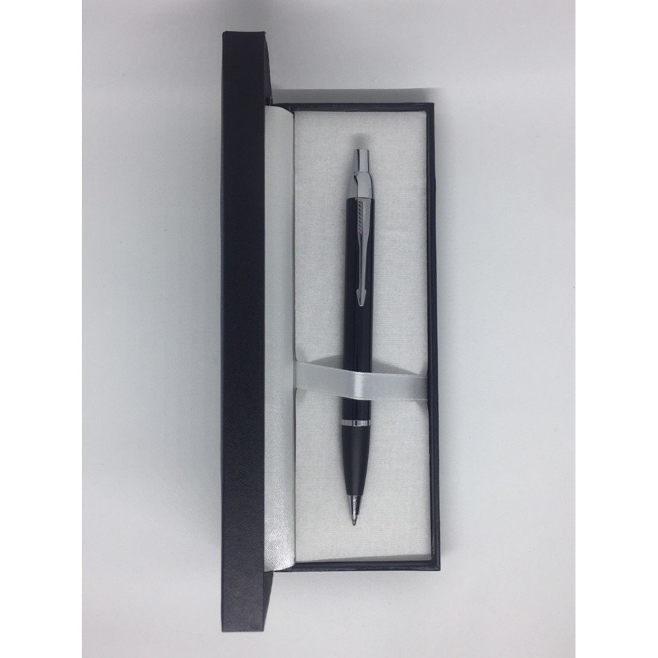 

Ready Pulpen Promosi / Pulpen Parker IM Black TW / KW ( Klip Silver )