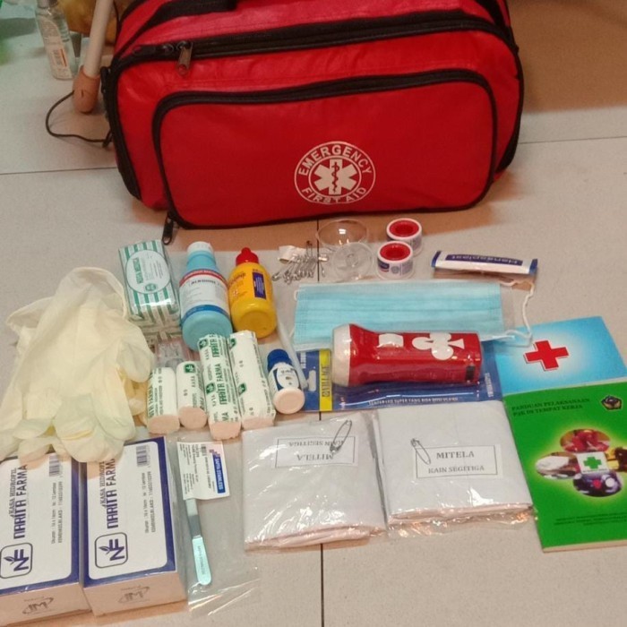 Tas P3K Tas Emergency Paket P3K Tas P3K + Isi Lengkap Type A P3K