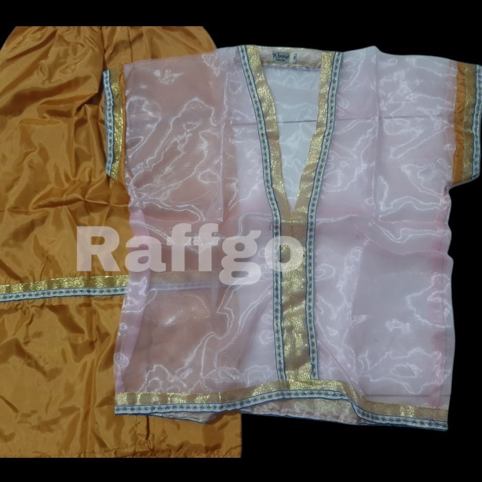 Baju Adat Sulawesi Anak Perempuan / Baju Bodo Anak