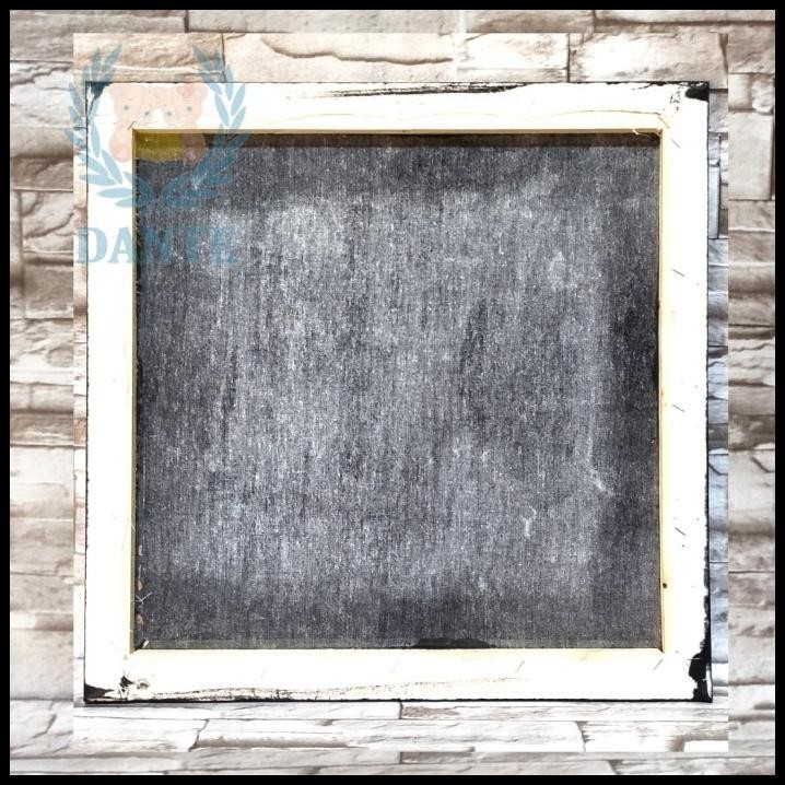 

DISKON KANVAS LUKIS UK 40 X 40 HITAM !