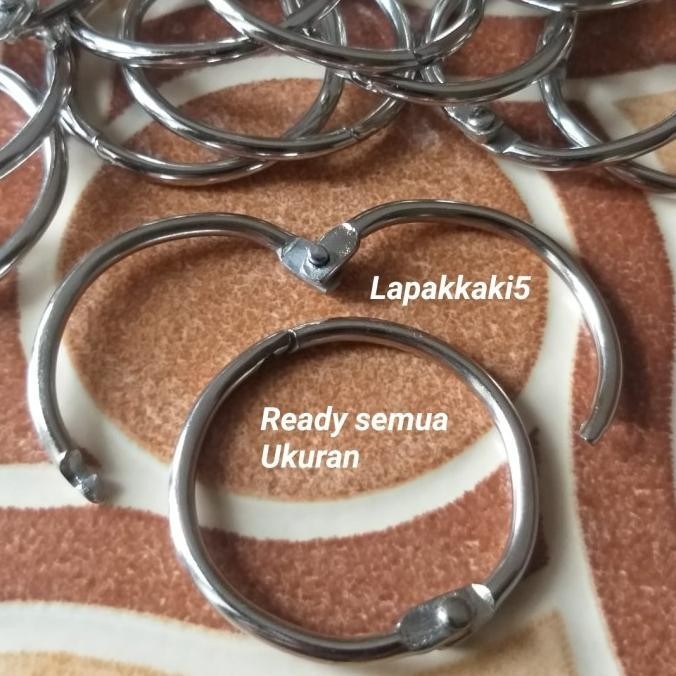 

Ring Binder Buka Tutup Tersedia Ukuran 2,5 Cm / 3 Cm / 3,5 Cm / 4 Cm Premium Murah Baru