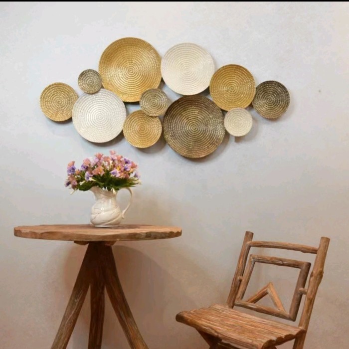 

Hiasan Dinding Scandinavian Luxury Best Quality