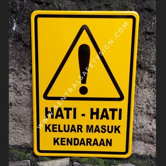 

Rambu Hati-Hati Keluar Masuk Kendaraan 50X70Cm