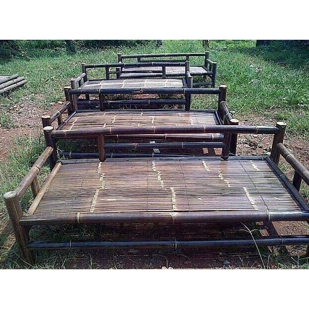 kursi bambu hitam bale