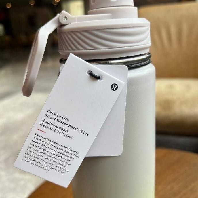 Lululemon Back to Life Sport Water Bottle 24oz (710ml) - Tumbler