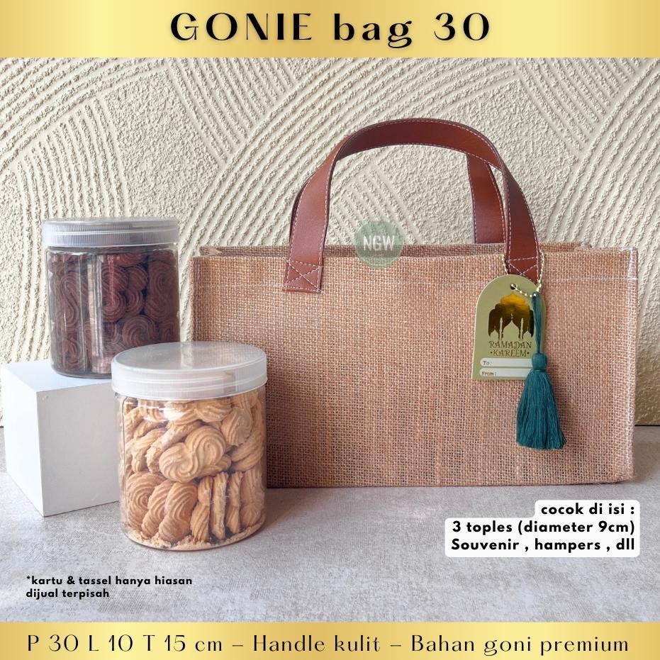 

Gonie Bag Handle Kulit Aneka Ukuran Goodie Bag Hampers (Lagi Viral)
