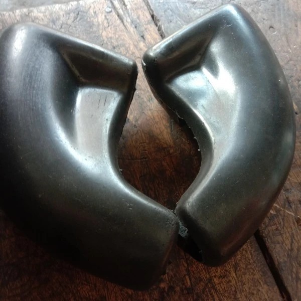 Karet Foot Step Injakan Samping Mobil Daihatsu Taruna