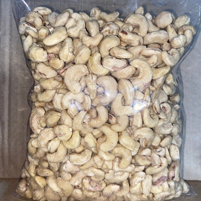 

Kacang Mede 1 kg