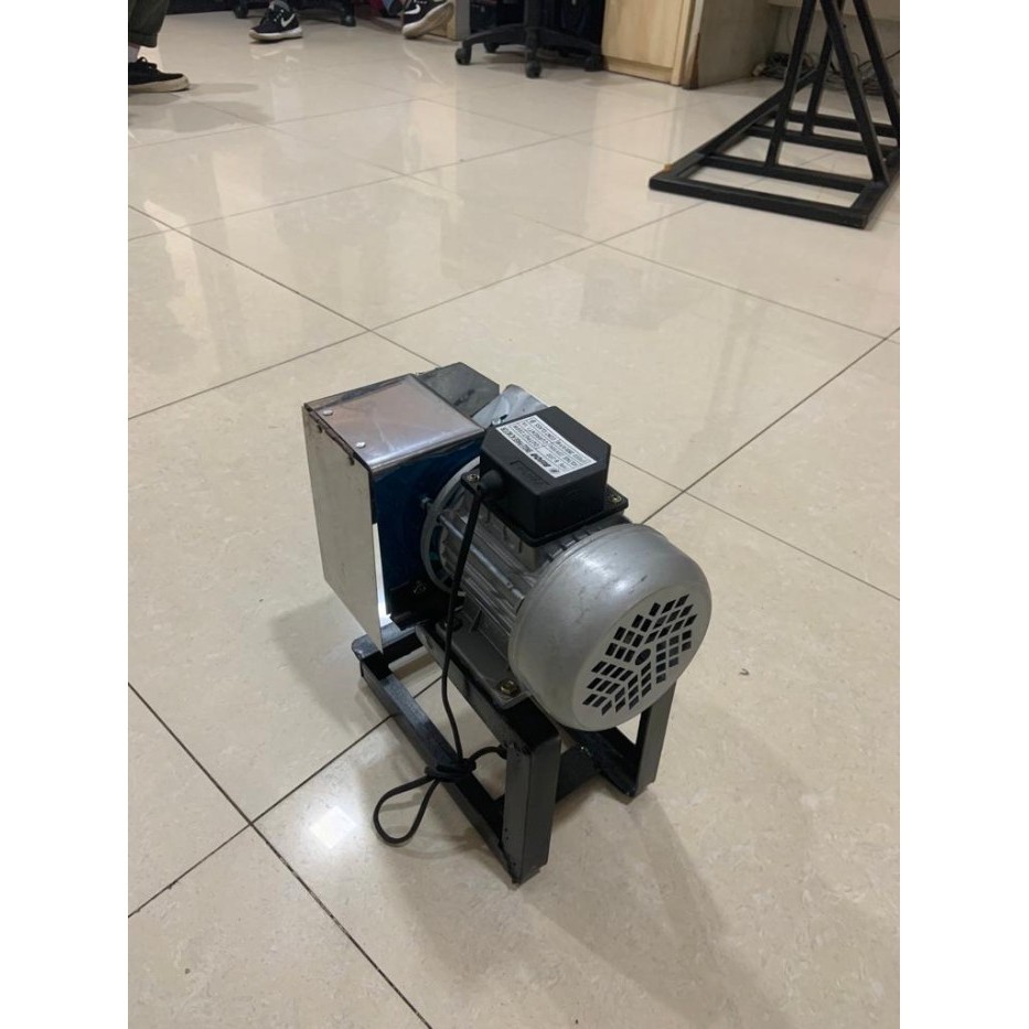 Mesin Parutan Kelapa Mini / Mesin Parut Nanas / Parutan Listrik Mini