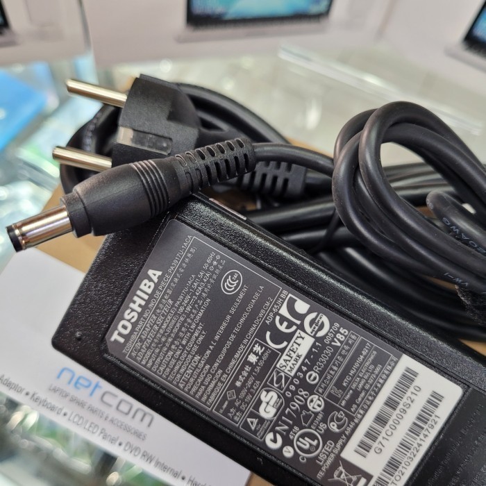 Adaptor Charger Laptop Toshiba Dynabook R732 R734 R731 R730 R741 -Jb