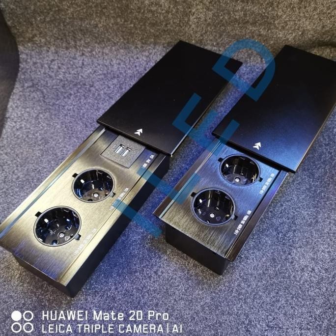 TERMURAH - Stop Kontak Schuko Meja Sliding Slide Geser 2 Lubang USB / 3 Colokan