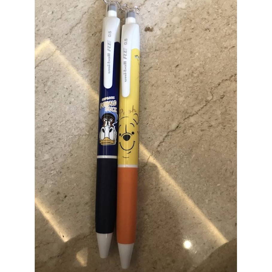 

disney uniball pen set of 2 / pooh pen / donald pen