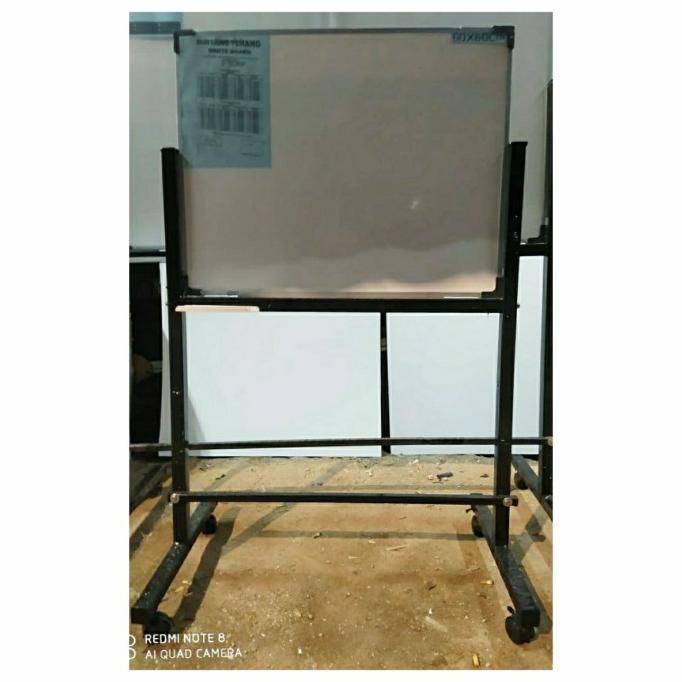 

Jual Papan Tulis Standing Roda Ukuran 60X90Cm