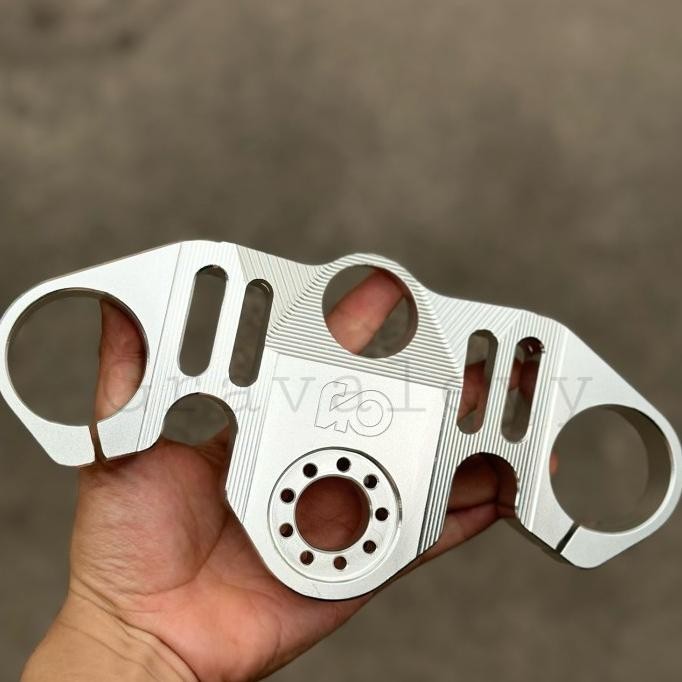 Dijual Tripleclamp Cbr250Rr Look Hrc