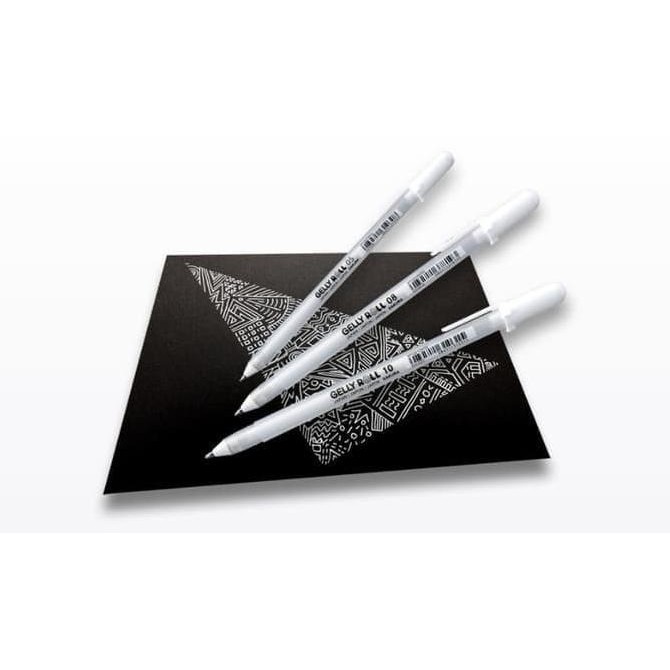 

Sakura Gelly Roll White Pen 0.8