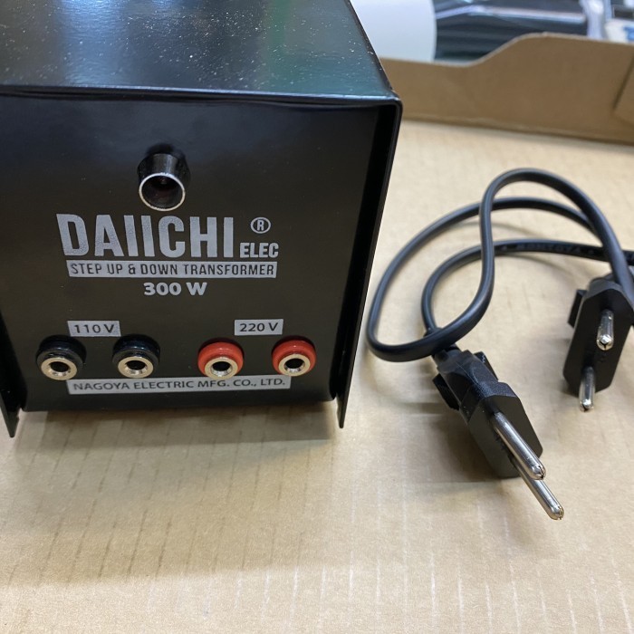 """] step down 220v 110v step up 110v 220v daiichi 300w