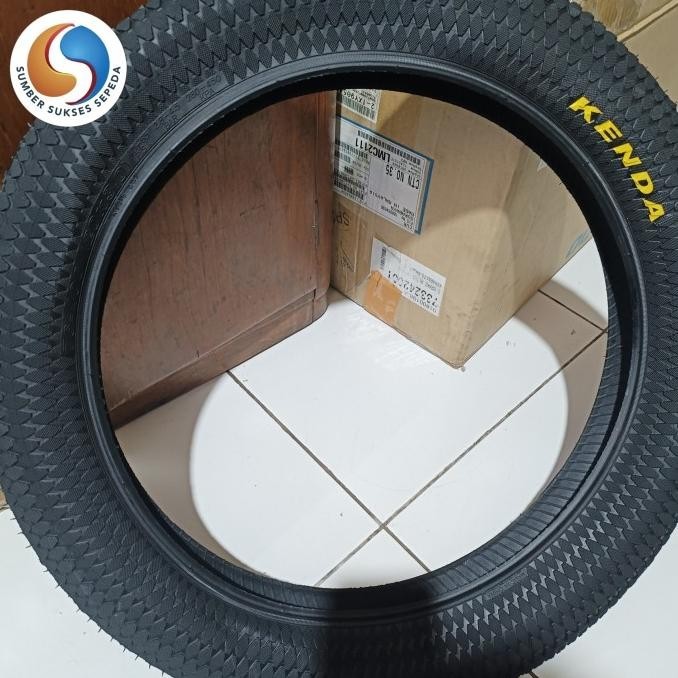 ban luar sepeda BMX ban besar ukuran 20 x 3.0 merk kenda